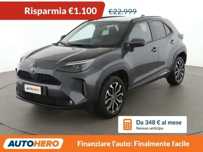 Käytetty Toyota Yaris Cross Trend 116 HP (85 kW) 2022 Harmaa Katumaasturi