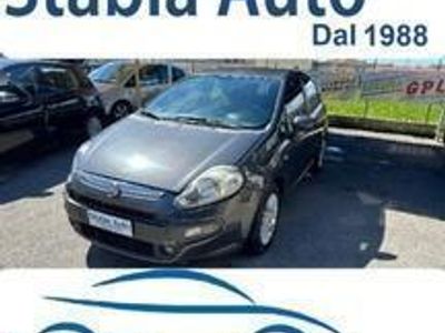 usata Fiat Punto 1.3 Mjt 95 CV DPF 5 porte S&S Dynamic Castellammare di Stabia