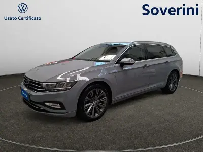 Usata VW Passat Business 150 CV (110 kW) 2022 Grigio Station wagon