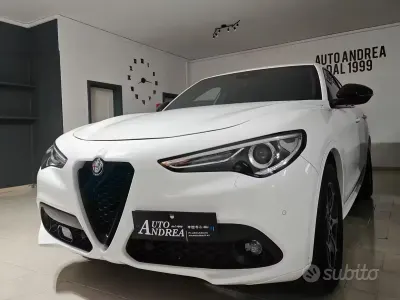 Usata Alfa Romeo Stelvio Super 160 CV (117 kW) 2022 Bianco SUV