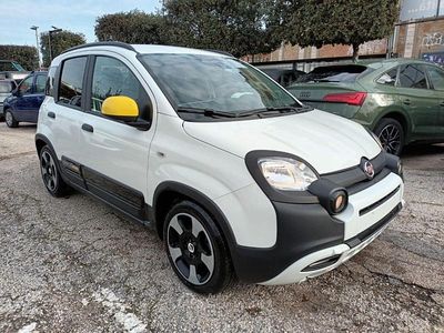 Usata Fiat Panda 70 CV (51 kW) 2025 Bianco Utilitaria