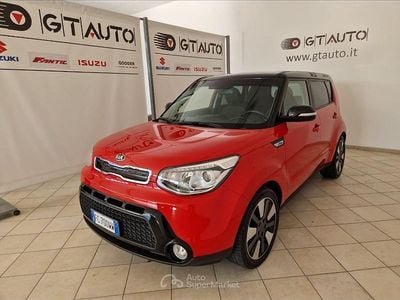 Usata Kia Soul 136 CV (100 kW) 2016 Rosso SUV