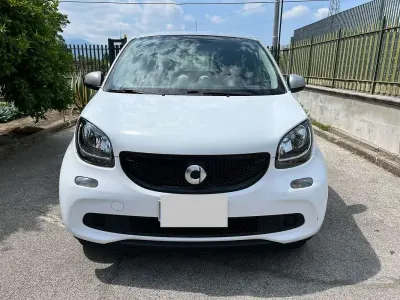 Usata Smart ForFour Passion 75 CV (55 kW) 2018 Utilitaria