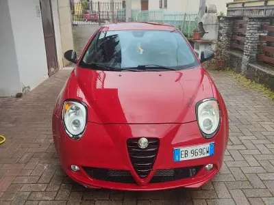 Usata Alfa Romeo MiTo 120 CV (88 kW) 2010 Rosso Utilitaria