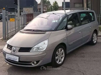 Usata Renault Grand Espace Initiale 173 CV (127 kW) 2010 Bronzo Monovolume
