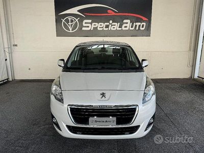 Usata Peugeot 5008 163 CV (119 kW) 2014 Bianco Monovolume