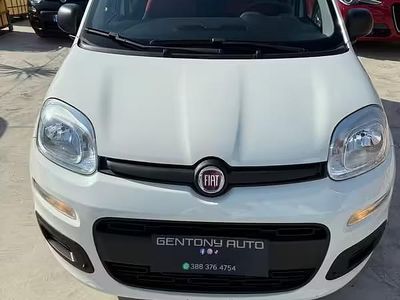 Usata Fiat Panda Pop 69 CV (50 kW) 2020 Bianco Utilitaria