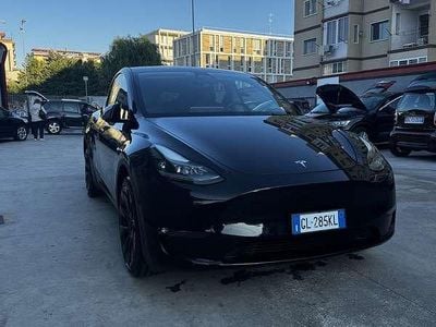 Usata Tesla Model Y Long Range AWD 152 kW (208 CV) 2023 SUV