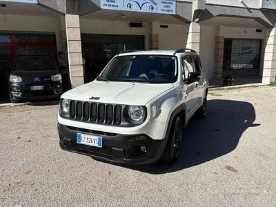 Usata Jeep Renegade Limited 120 CV (88 kW) 2015 Bianco SUV