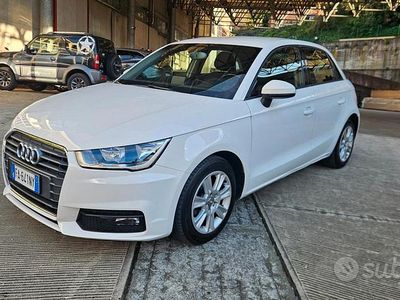 Usata Audi A1 90 CV (66 kW) 2015 Bianco Utilitaria