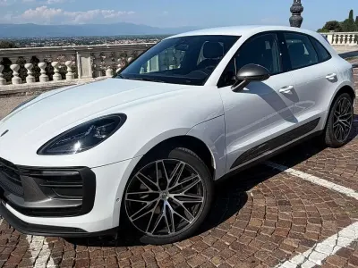Usata Porsche Macan 265 CV (194 kW) 2022 Bianco SUV