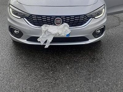 Usata Fiat Tipo 120 CV (88 kW) 2017 Grigio Station wagon
