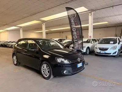 Usado VW Golf VI Highline 122 CV (89 kW) 2011 Negro Utilitario