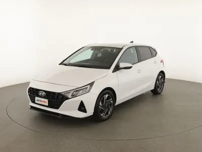 Usata Hyundai i20 84 CV (61 kW) 2023 Bianco Utilitaria