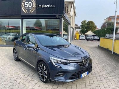 Usata Renault Clio V Intens 140 CV (102 kW) 2022 Grigio navy Berlina