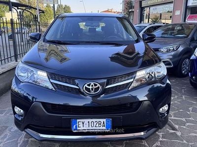 Begagnad Toyota RAV4 Style 124 HK (91 kW) 2014 Svart SUV