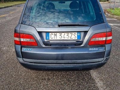 Usata Fiat Stilo 116 CV (85 kW) 2004 Grigio Station wagon