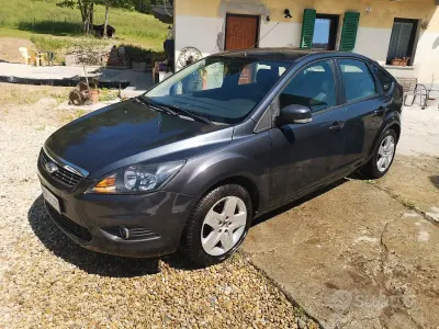 Usata Ford Focus 145 CV (106 kW) 2008 Blu Berlina