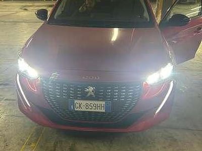 Usata Peugeot 208 Active 75 CV (55 kW) 2023 Rosso Utilitaria