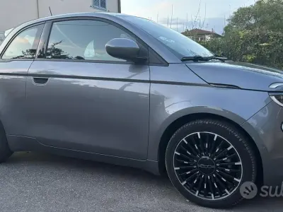 Usata Fiat 500e Icon 42 kW (58 CV) 2021 Grigio Berlina