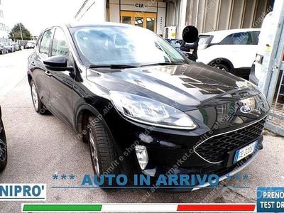 Usata Ford Kuga 120 CV (88 kW) 2021 Nero SUV