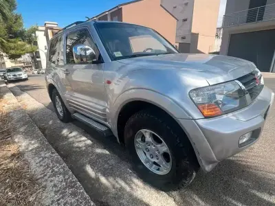 Usata Mitsubishi Pajero 160 CV (117 kW) 2004 SUV