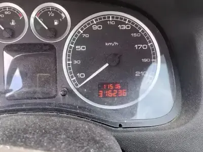 Usata Peugeot 307 110 CV (80 kW) 2004 Grigio Station wagon