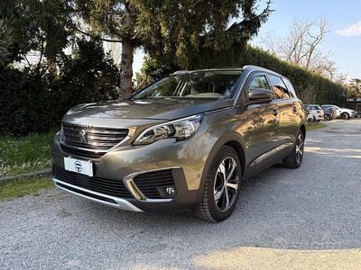 Usata Peugeot 5008 Allure 131 CV (96 kW) 2020 Grigio SUV