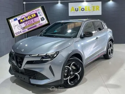 Nuova Alfa Romeo Junior Edizione Speciale 137 CV (100 kW) 2025 Grigio arese SUV