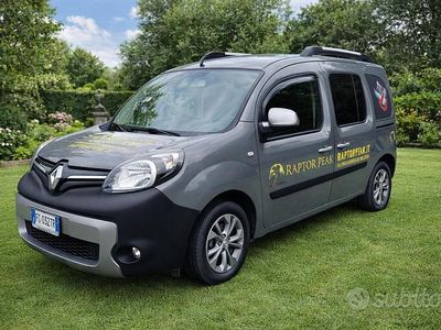 Usata Renault Kangoo 90 CV (66 kW) 2016 Grigio Monovolume
