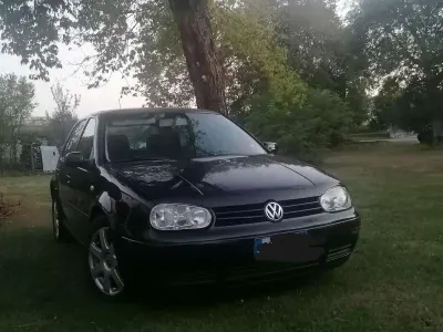 Usata VW Golf IV Highline 105 CV (77 kW) 2003 Nero Berlina