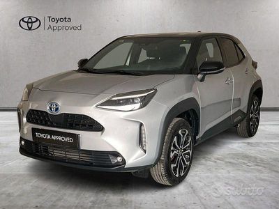 Usata Toyota Yaris Cross Trend 116 CV (85 kW) 2022 Grigio SUV