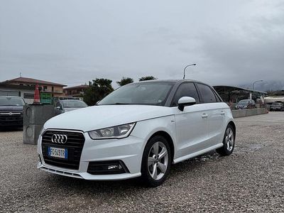 Usata Audi A1 Sportback 90 CV (66 kW) 2016 Bianco Utilitaria