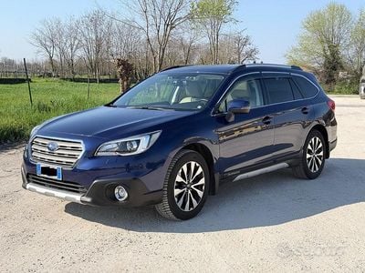 Usata Subaru Outback 150 CV (110 kW) 2018 Blu Station wagon