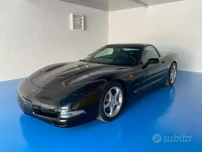 Usata Corvette C5 344 CV (253 kW) 2002 Nero Cabrio