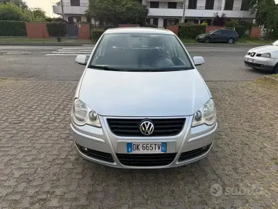 Usata VW Polo 69 CV (50 kW) 2007 Grigio Utilitaria