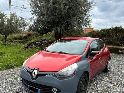 Usata Renault Clio IV 75 CV (55 kW) 2014 Rosso Utilitaria