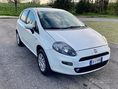 Usata Fiat Punto 78 CV (57 kW) 2013 Bianco Utilitaria