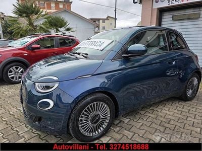 Usata Fiat 500e La Prima 86 kW (118 CV) 2021 Blu Berlina
