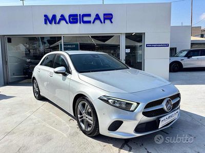 Usata Mercedes A180 116 CV (85 kW) 2019 Grigio Berlina