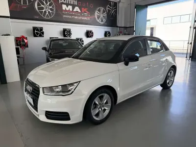 Usata Audi A1 Sportback Ambiente 90 CV (66 kW) 2015 Bianco Utilitaria