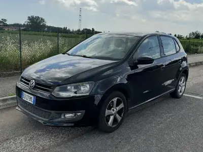 Usata VW Polo Comfortline 86 CV (63 kW) 2010 Nero Utilitaria
