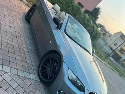 usata BMW 320 Cabriolet 320i cat Cabrio Futura