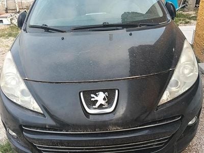 Usata Peugeot 207 CC 110 CV (80 kW) 2011 Nero Cabrio