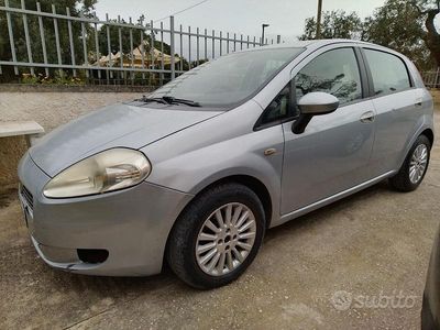 Usata Fiat Grande Punto 75 CV (55 kW) 2007 Utilitaria