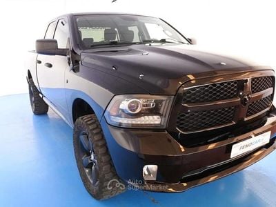 Usata RAM 1500 396 CV (291 kW) 2013 Nero pastello Pick-up