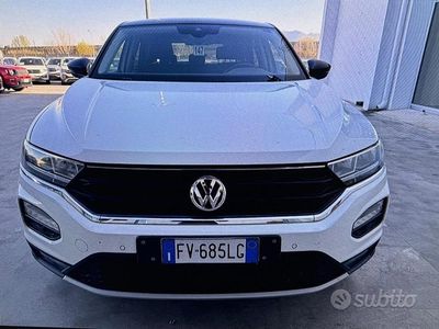 Usata VW T-Roc Style 116 CV (85 kW) 2019 Bianco SUV