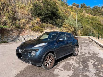 Usata Nissan Juke Tekna 110 CV (80 kW) 2011 Blu/azzurro SUV