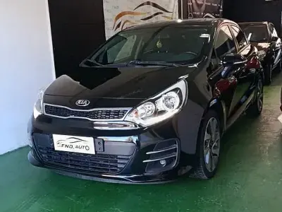 Usata Kia Rio 86 CV (63 kW) 2016 Nero Utilitaria