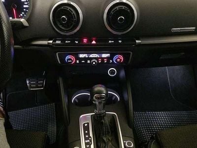 Bianco Usata 2019 Audi A3 Sport Berlina | 23.500 € (Molto cara)